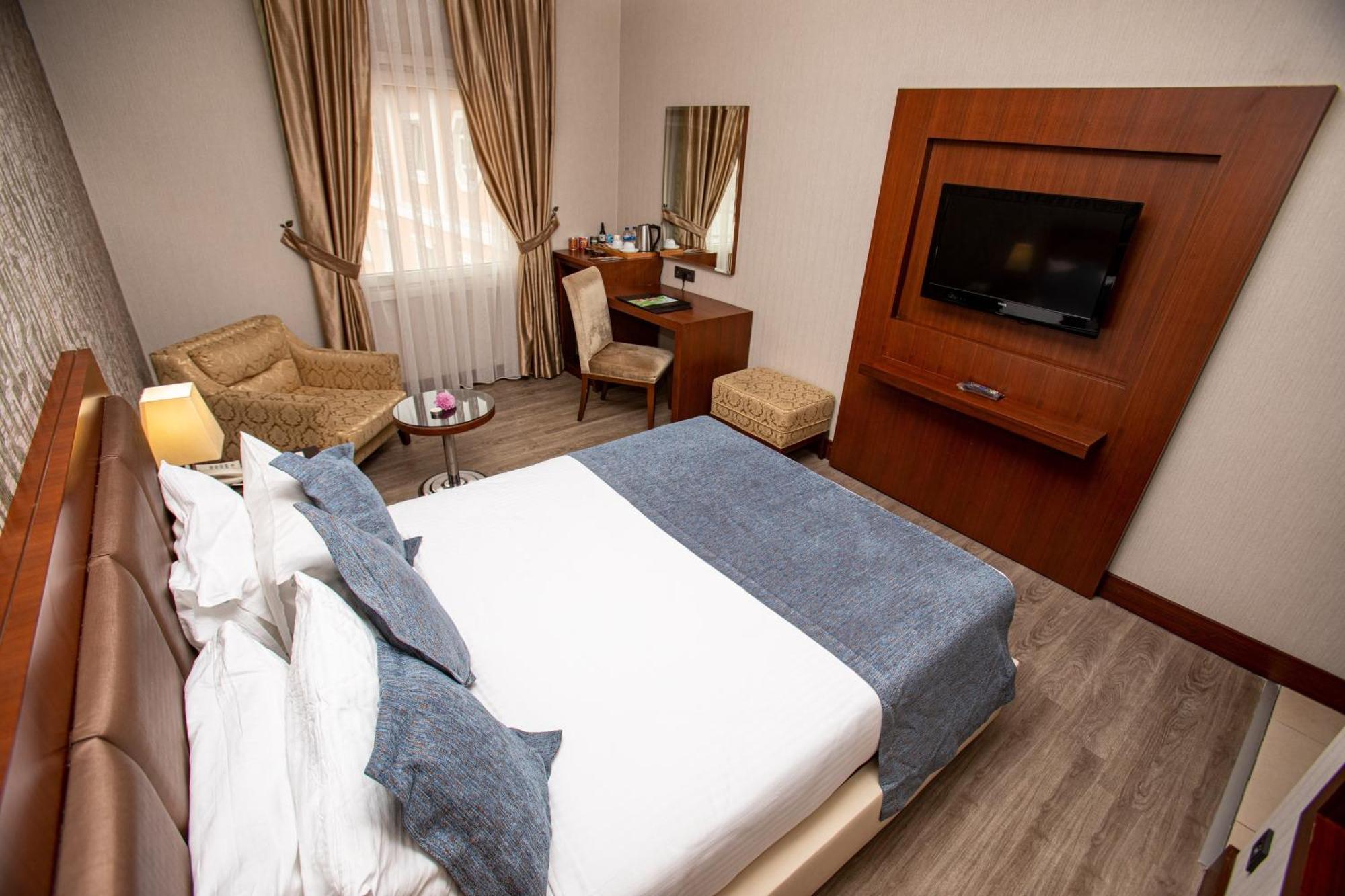 Hotel The Park Merter *