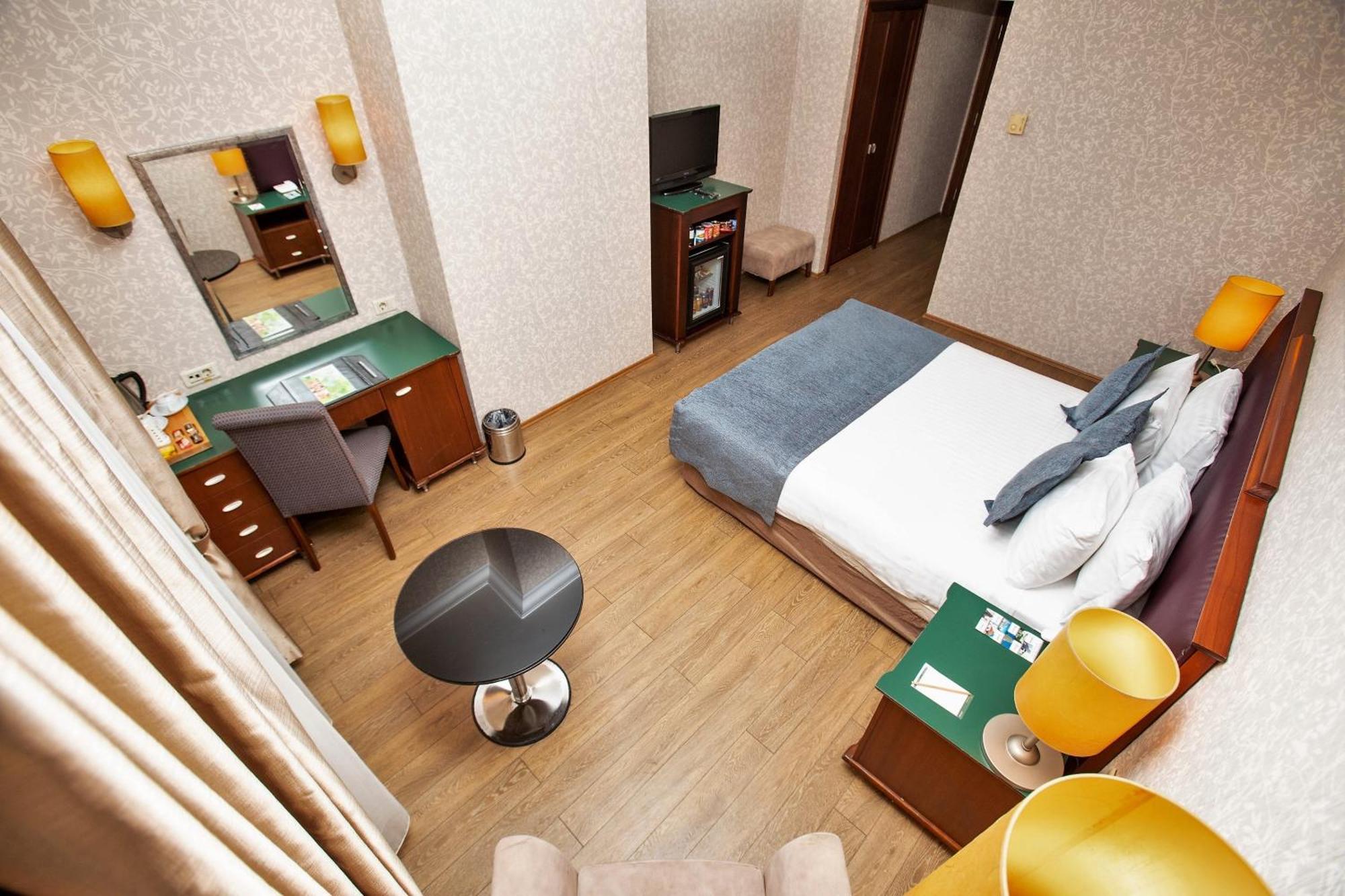 Hotel The Park Merter *